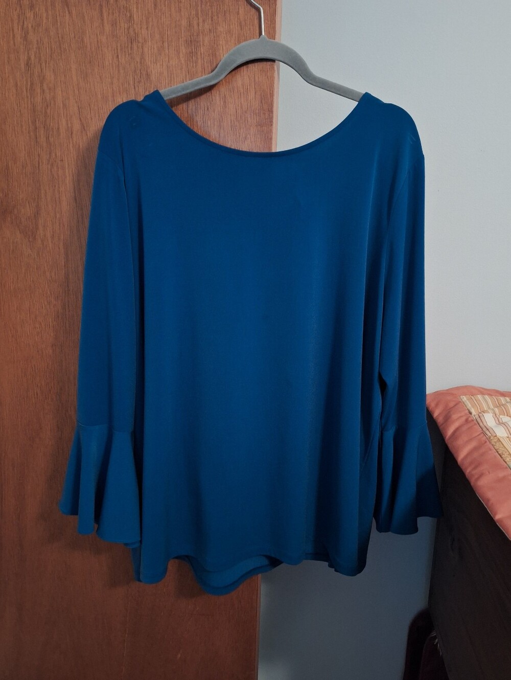 The Limited Women’s Dark Teal Blue Long Bell-Sleeve Top Tie In Back Size 2X
